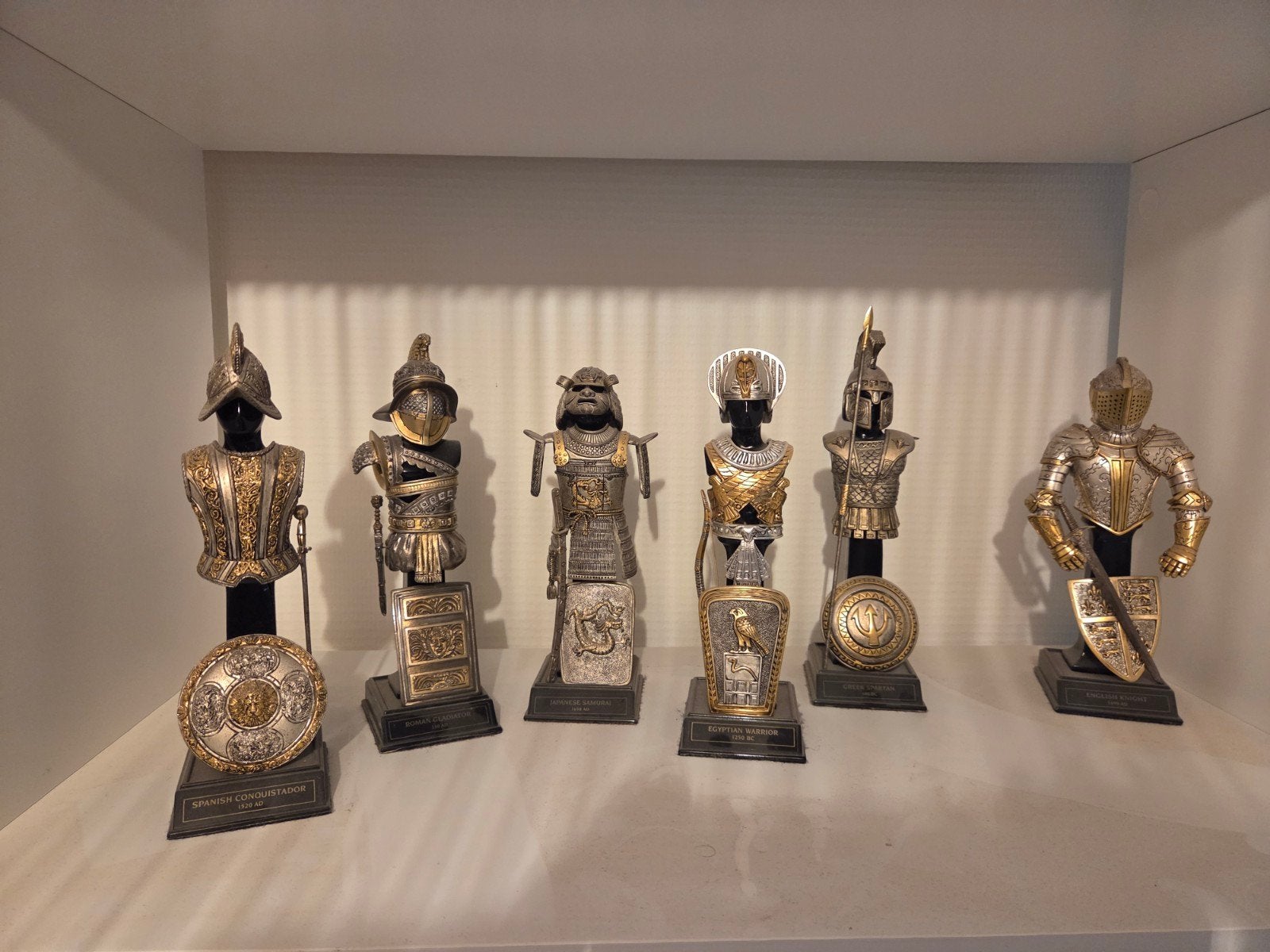 Zeer zeldzame Verzameling van 6 historische krijgerbeeldjes, Ophalen of Verzenden