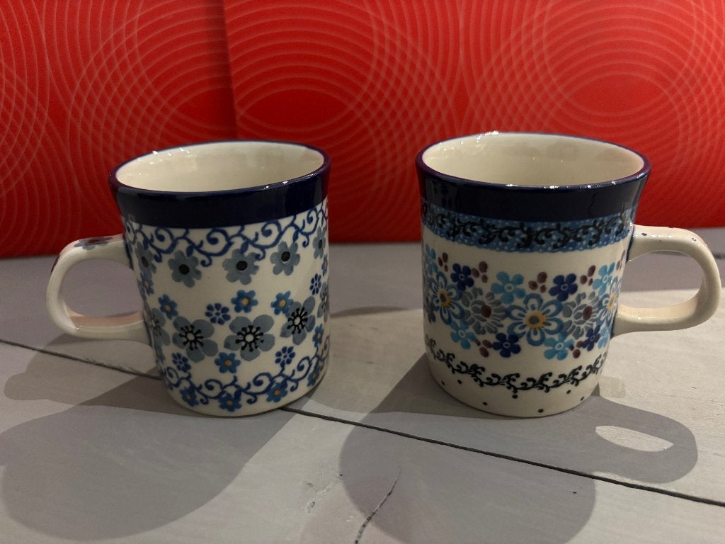 Twee rechte mokken van Bunzlau Castle - 160 ml, Overige merken, Keramiek, Ophalen of Verzenden, Zo goed als nieuw