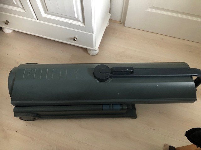 inklapbare zonnebank merk Philips 55 euro, Witgoed en Apparatuur, Zonnebanken en Gezichtsbruiners, Ophalen, Gebruikt, Zonnebank enkelzijdig