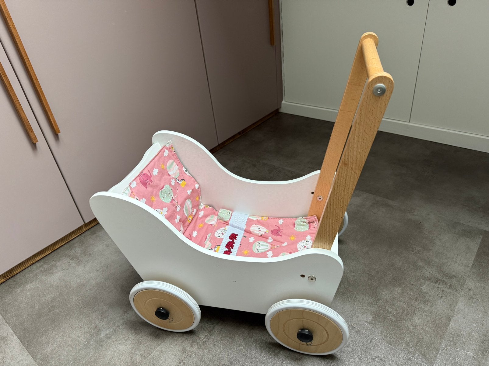 Bandits and Angels poppenwagen, Kinderen en Baby's, Speelgoed | Poppen, Ophalen, Gebruikt