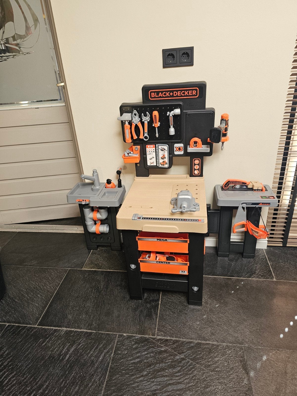 Black+Decker Werkbank met accessoires, Ophalen of Verzenden, Zo goed als nieuw, Bouwen