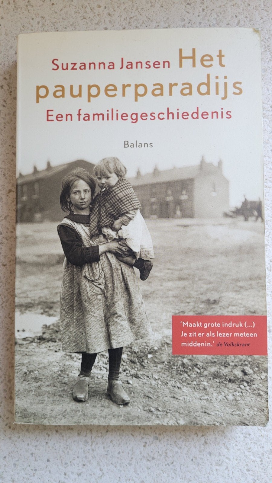 Het Pauperparadijs - Suzanna Jansen (familiegeschiedenis), Ophalen of Verzenden, Gelezen, Suzanna Jansen, Overige