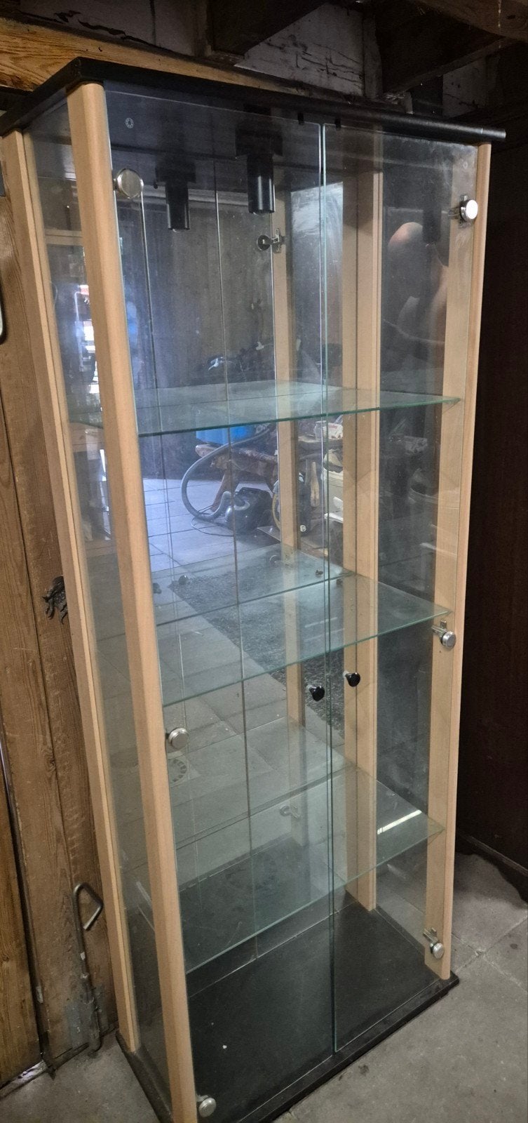 Vitrinekast incl 3 glazen legplanken en spiegel achterwand, Huis en Inrichting, Ophalen, Gebruikt, 50 tot 100 cm, 150 tot 200 cm