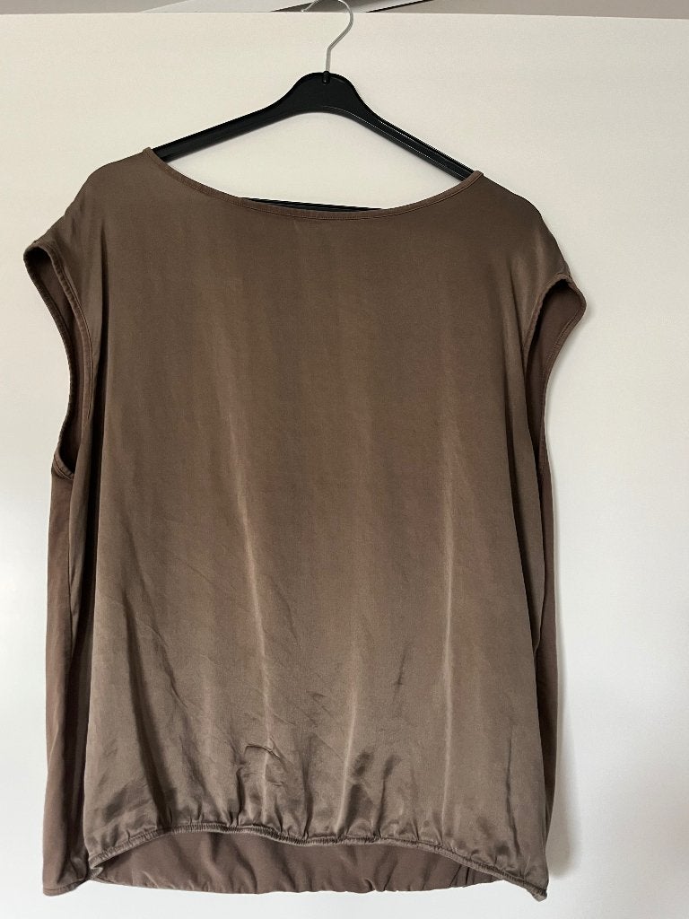 Taupe top van Kyra&Ko, Bruin, Maat 42/44 (L), Ophalen of Verzenden, Korte mouw