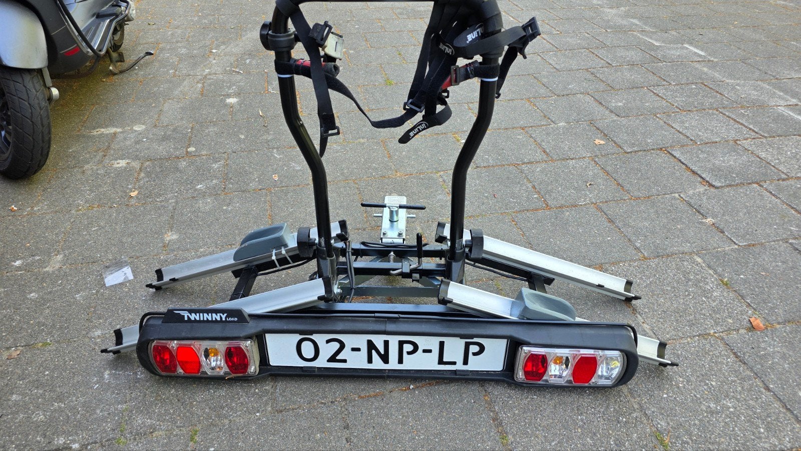 Fietsdrager Twinnyload e-carier Basic, Ophalen, Trekhaakdrager