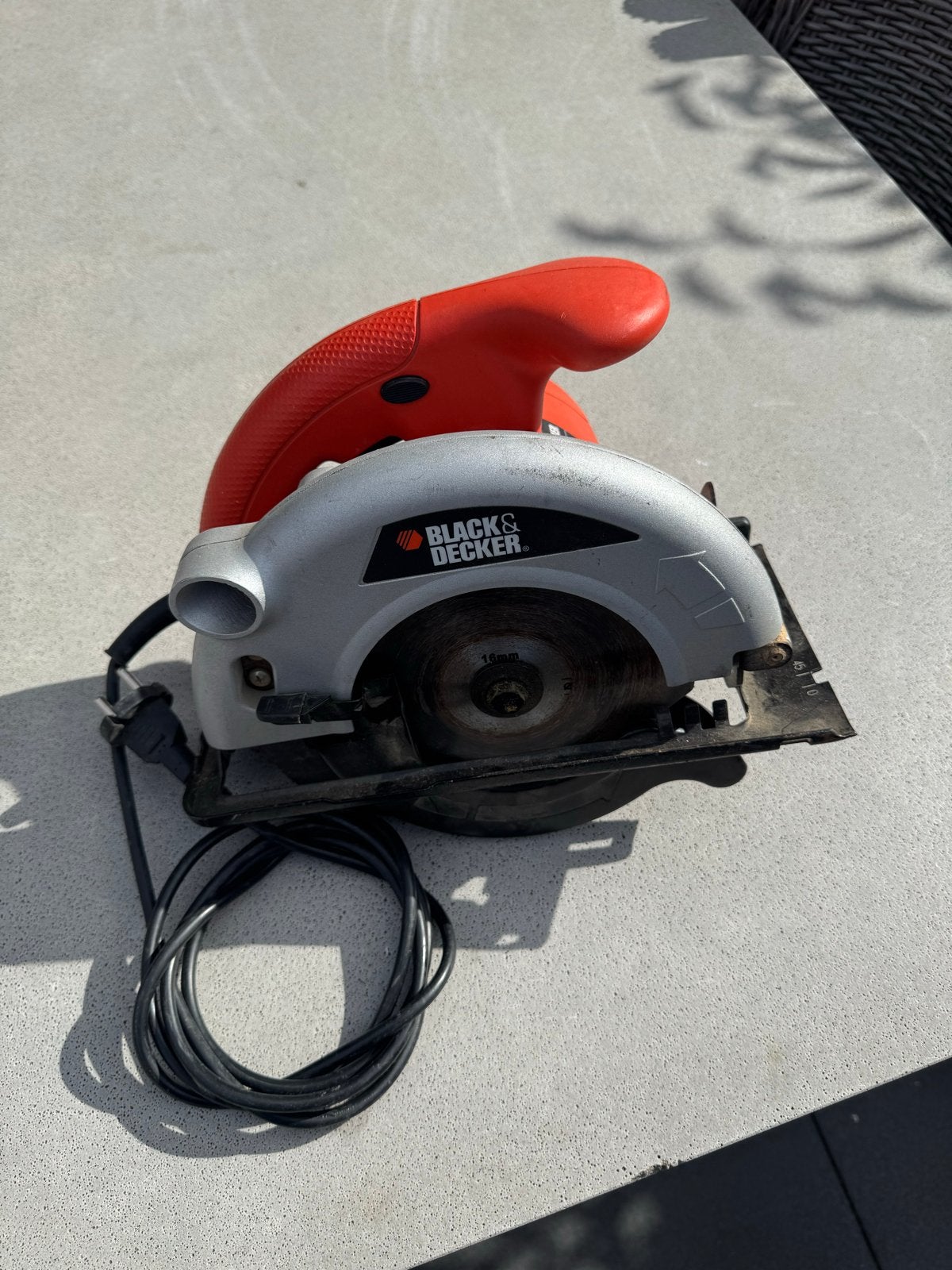 Black & Decker Cirkelzaag CD601 - 1100W, Doe-het-zelf en Verbouw, Gebruikt, Cirkelzaag, 600 tot 1200 watt, Ophalen of Verzenden