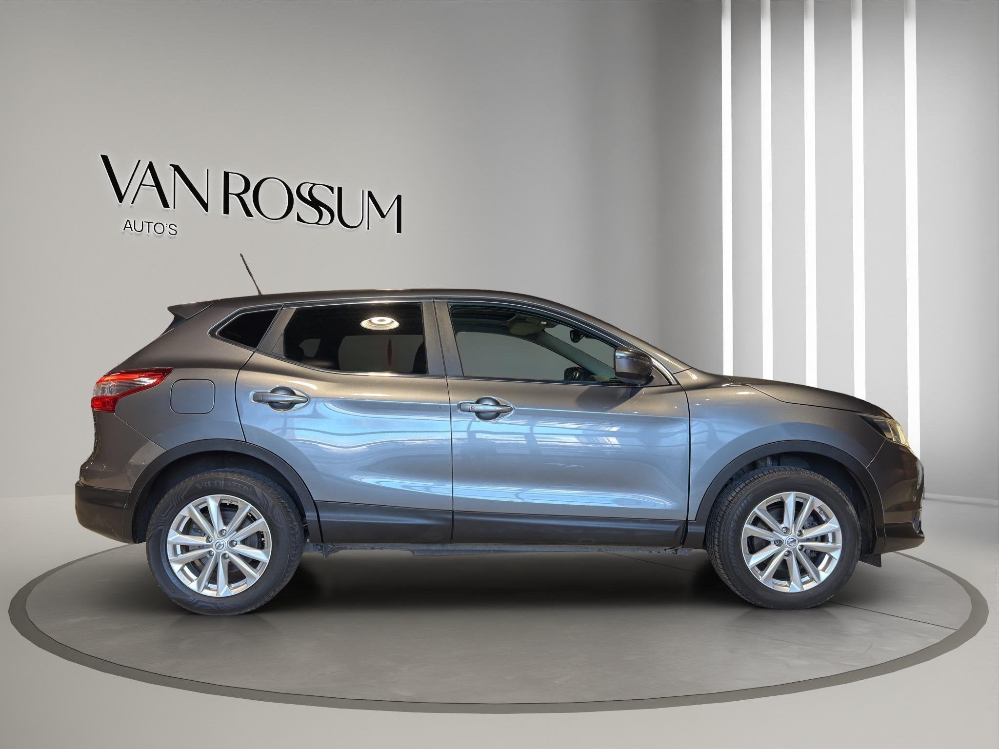 Nissan Qashqai 1.2 Connect Edition Automaat | Camera | Panor, Gebruikt, 4 cilinders, 116 pk, Origineel Nederlands