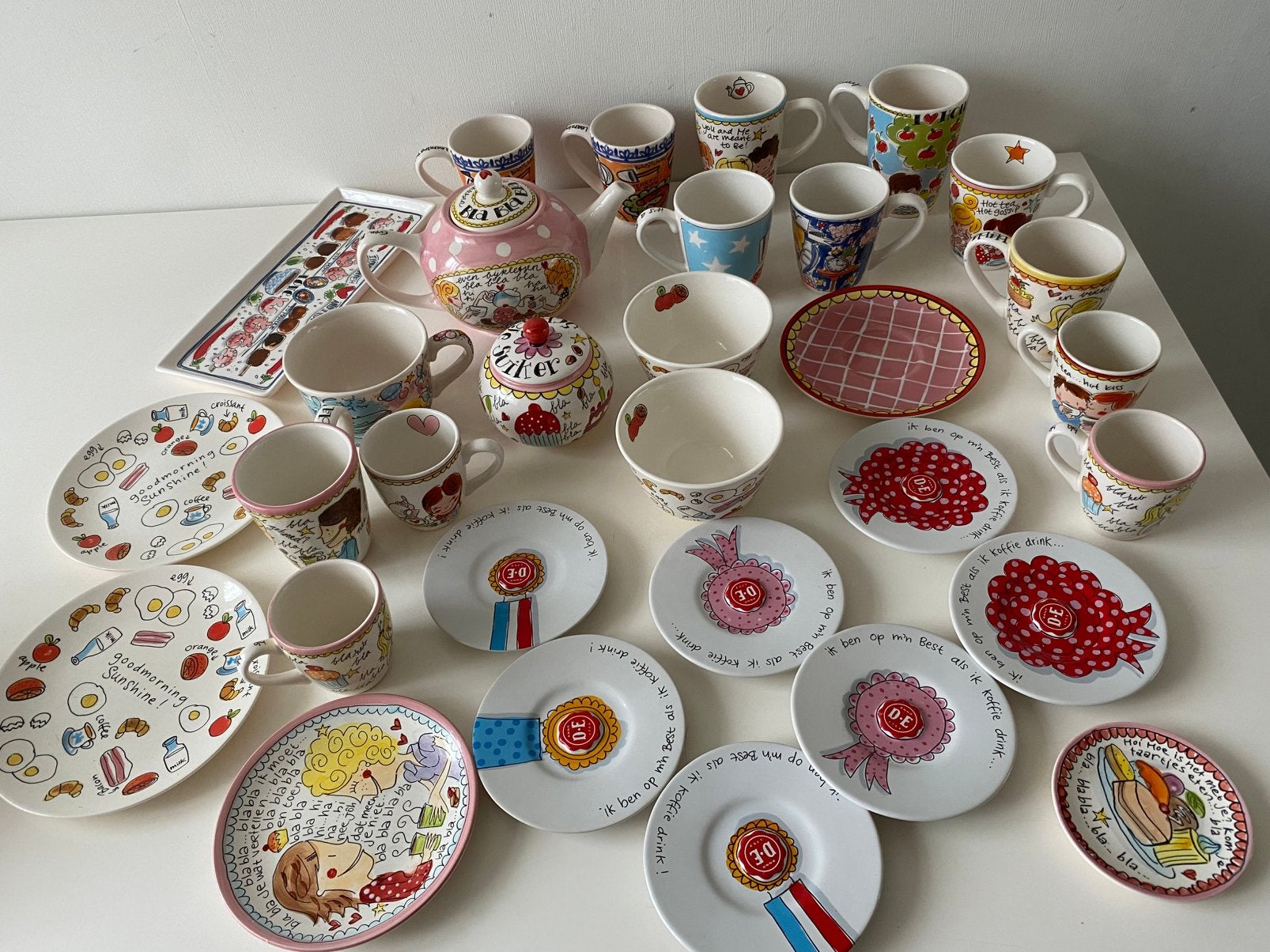 Blond Amsterdam servies( zie de foto), Ophalen of Verzenden, Zo goed als nieuw, Aardewerk