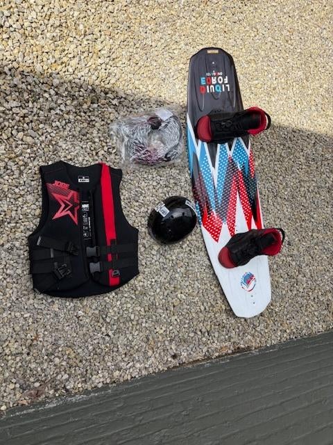 Wakeboard Liquid Force, Watersport en Boten, Ophalen, Gebruikt, Board