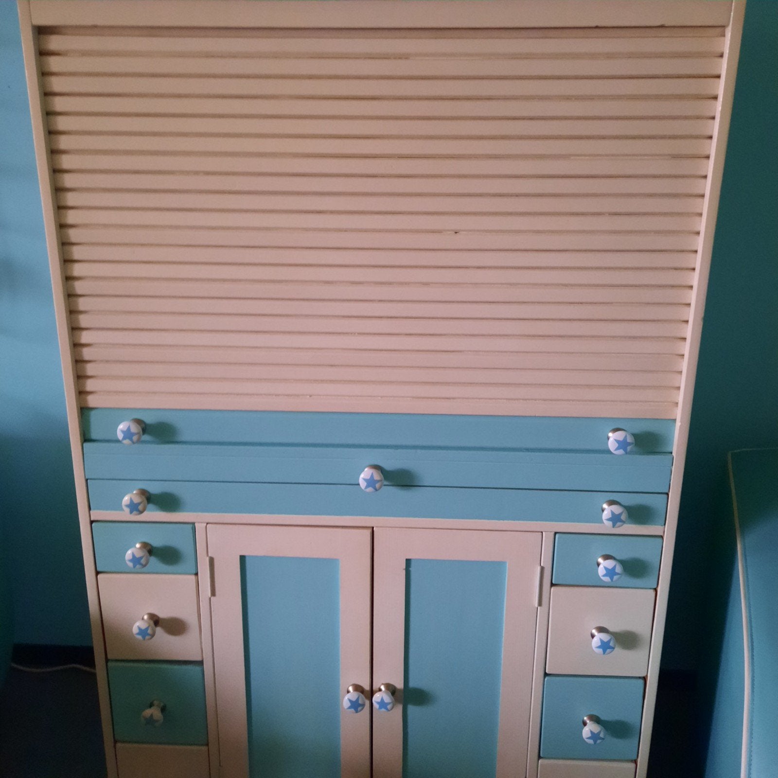 Turquoise met wit TV Computer kast met roldeur, Ophalen, Gebruikt, 50 tot 100 cm, 50 tot 75 cm