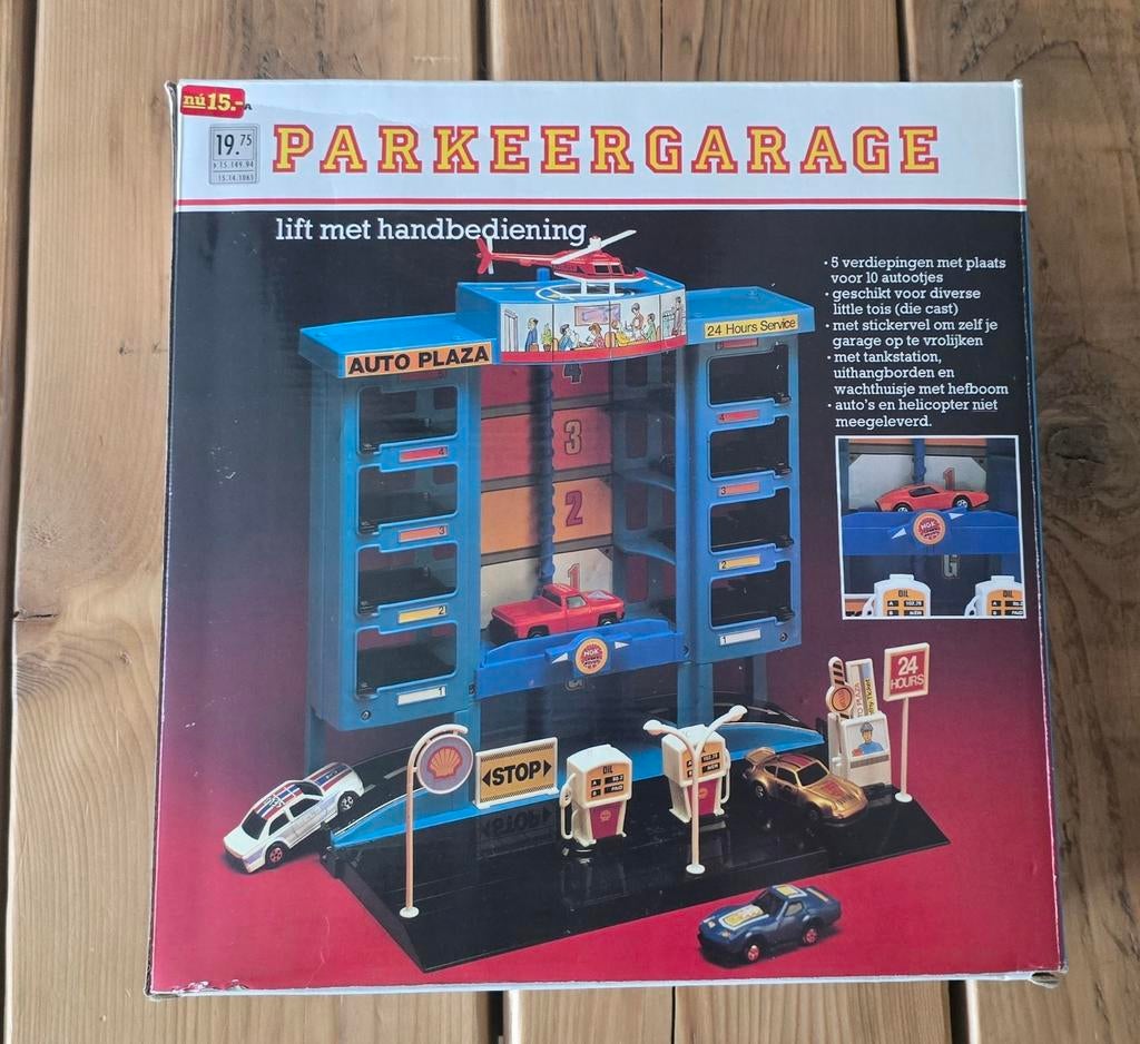 Vintage Parkeergarage Auto Plaza met lift en tankstation, Ophalen, Gebruikt