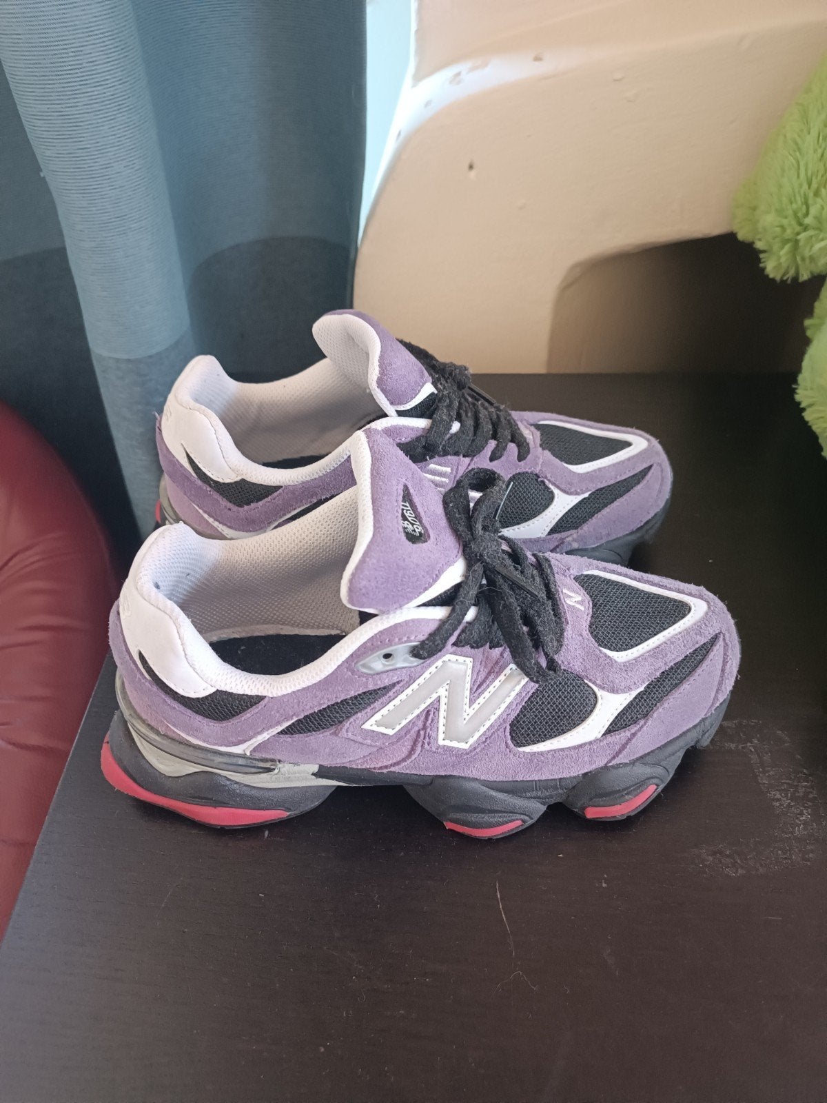 New Balance 9060 low-top sneakers - unisex - paars, Kleding | Dames, Ophalen, Gedragen, Overige kleuren, Sneakers of Gympen