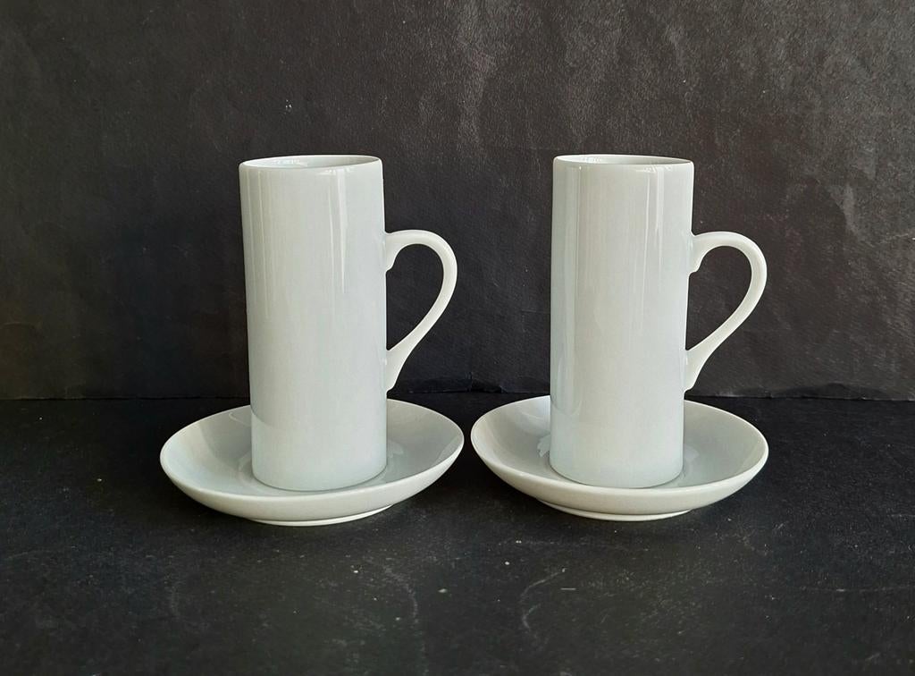LaGardo Tackett voor Schmid 2 demitasse kop en schotels., Ophalen of Verzenden, Zo goed als nieuw, Overige stijlen, Kop(pen) en/of Schotel(s)