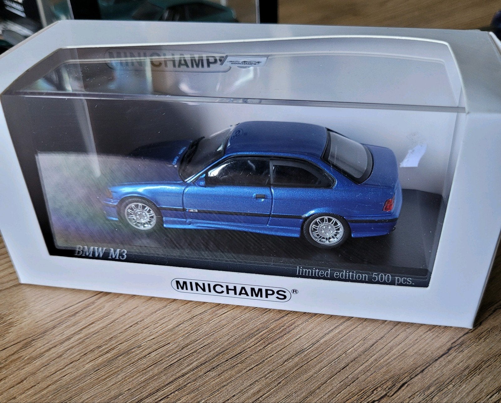 bmw m3 minichamps 1/43 500pcs, Hobby en Vrije tijd, Modelauto's | 1:43, Ophalen of Verzenden, Zo goed als nieuw, Auto, MiniChamps