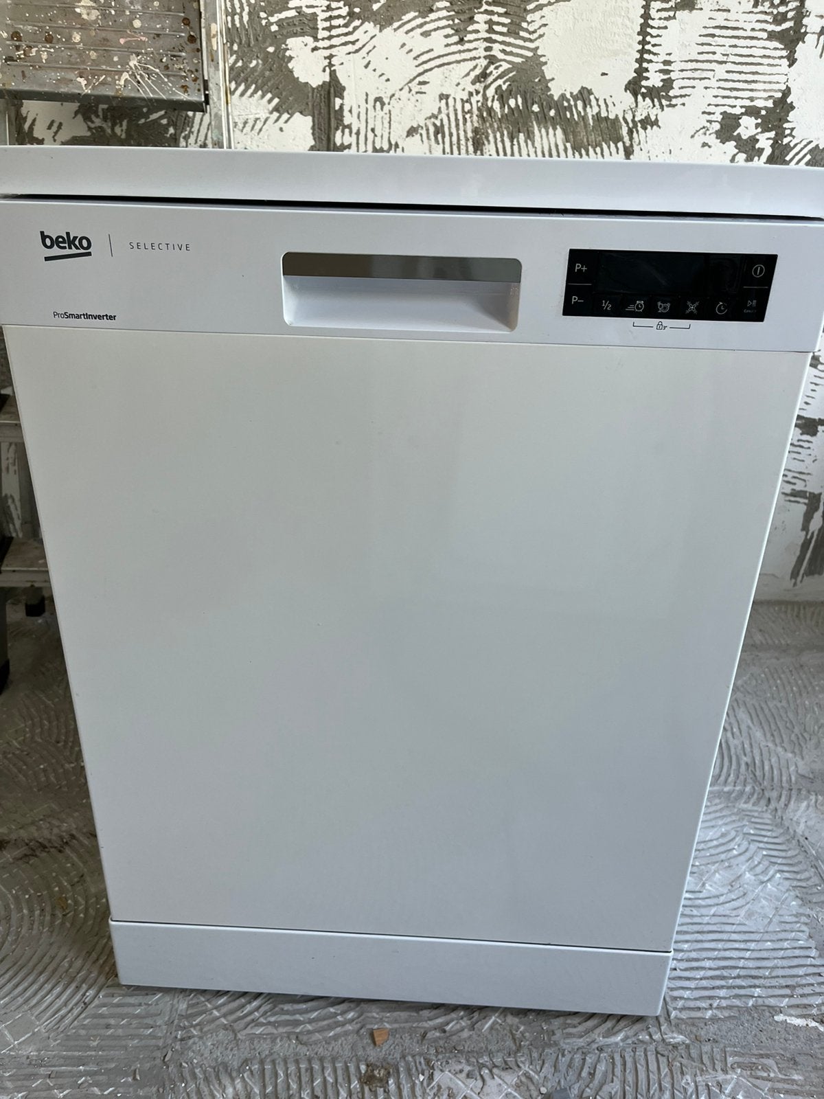 Vaatwasser BEKO, Ophalen of Verzenden, Zo goed als nieuw, Minder dan 85 cm