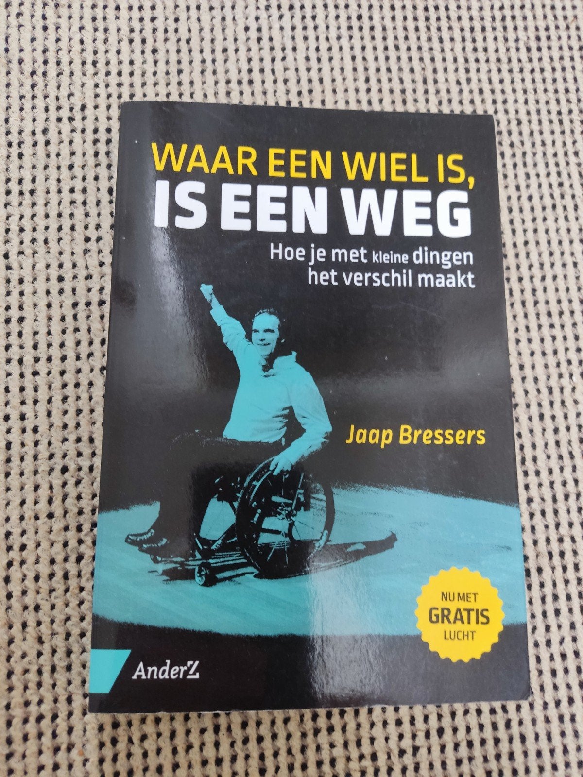 Waar een wiel is, is een weg - Jaap Bressers (Gesigneerd), Boeken, Ophalen of Verzenden, Zo goed als nieuw, Jaap Bressers, Overige