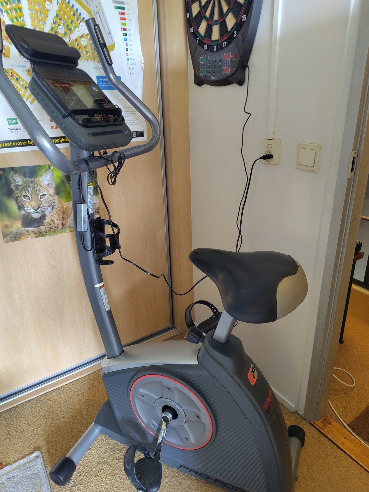 Hometrainer Pro-form 210 CSX, fiets, Sport en Fitness, Ophalen, Aluminium, Zo goed als nieuw, Benen