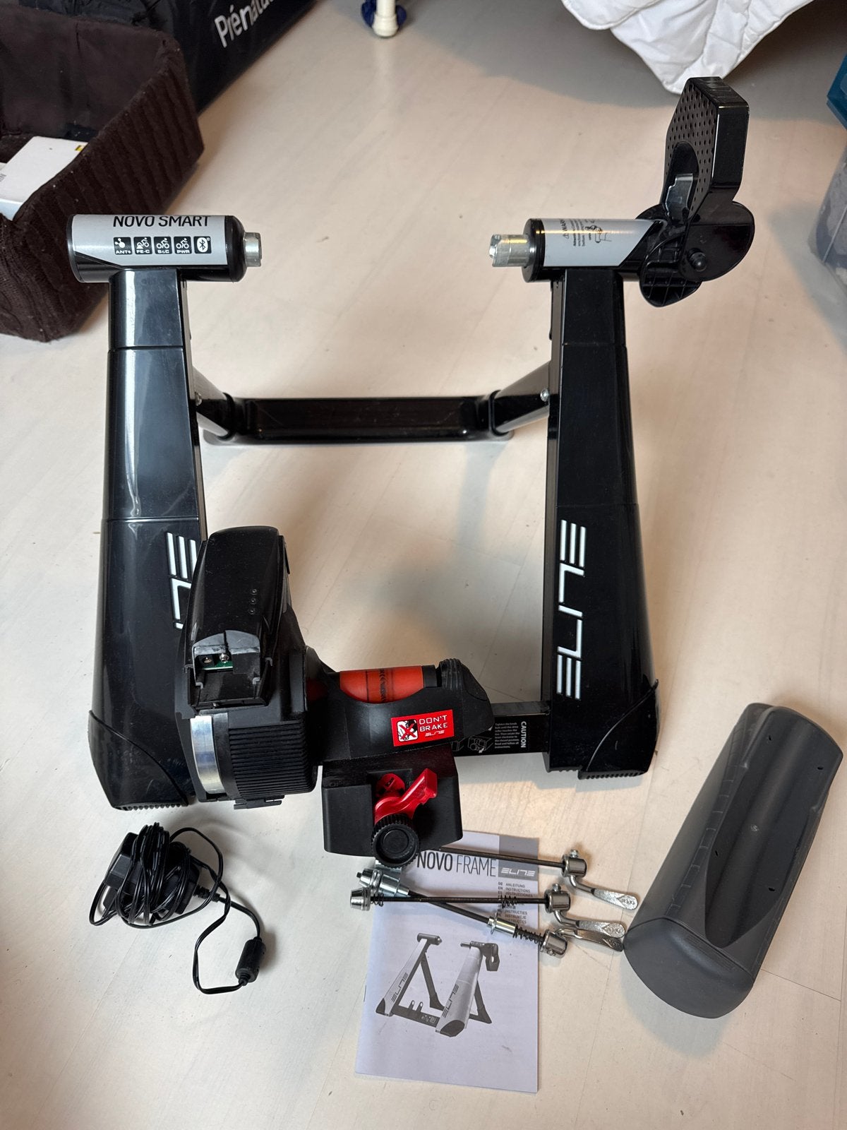 Elite Novo Smart fietstrainer - Zo goed als nieuw, Ophalen, Zo goed als nieuw, Overige typen