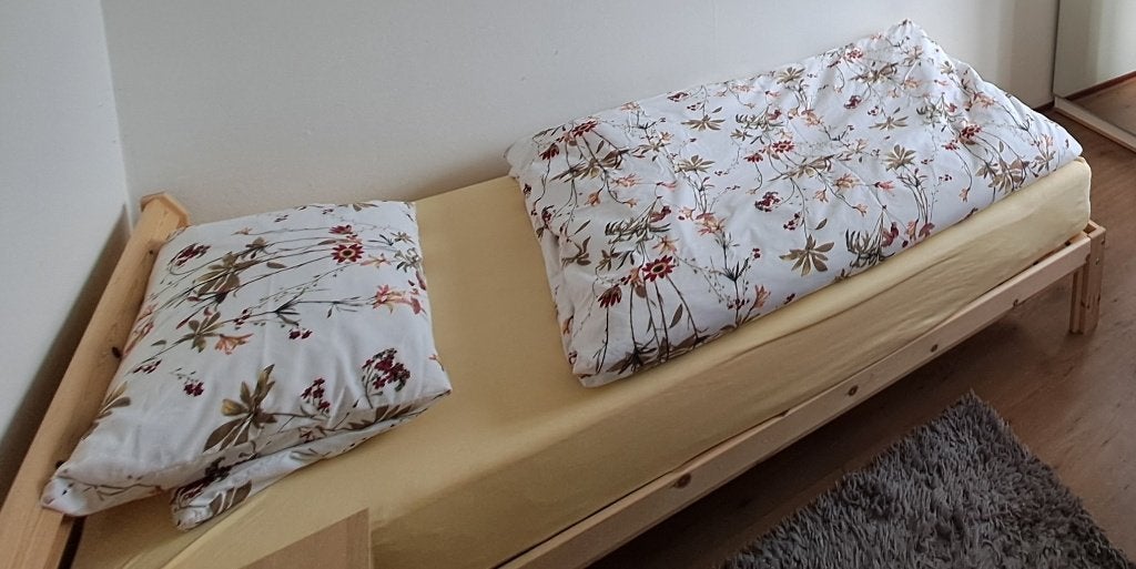 IKEA houten Bed met Lattenbodem, Ophalen, 90 cm, Zo goed als nieuw, 200 cm