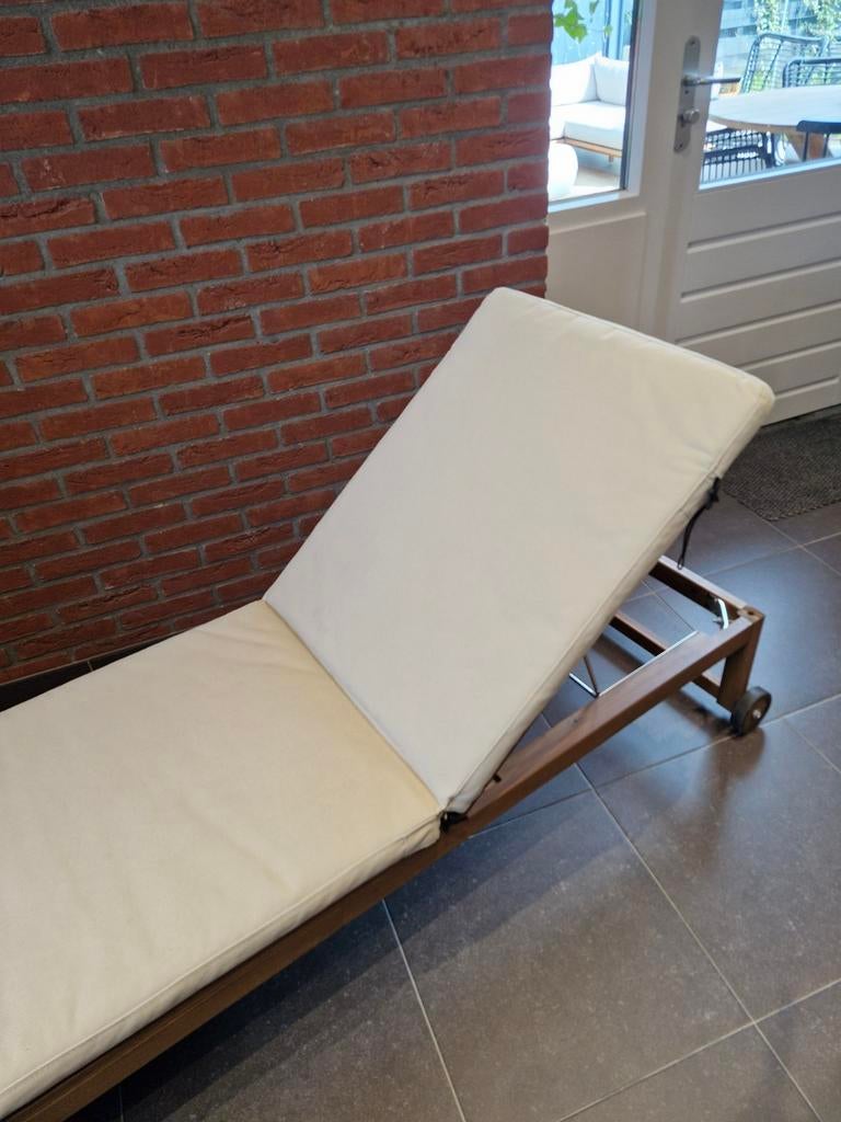 IKEA Nammaro ligbed acaciahout Froson/Duvholmen
kussen beige, Ophalen, Nieuw, Hout, Verstelbaar
