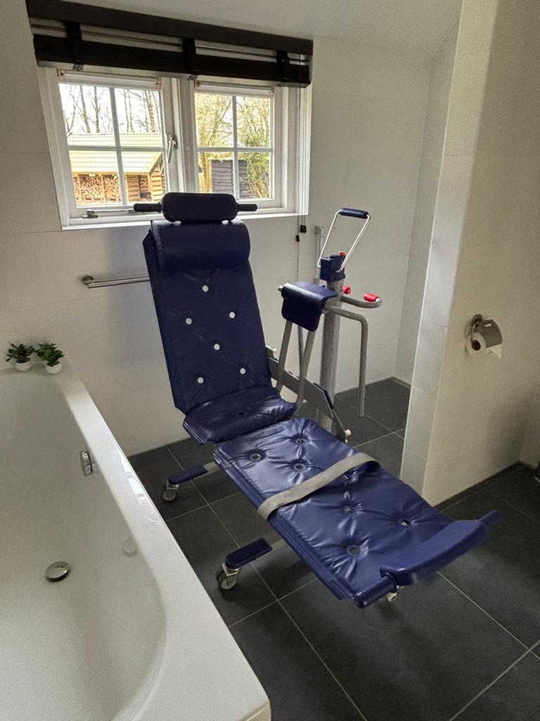 Tillift badlift, Ophalen, 100 tot 150 cm, Zo goed als nieuw, 50 tot 75 cm