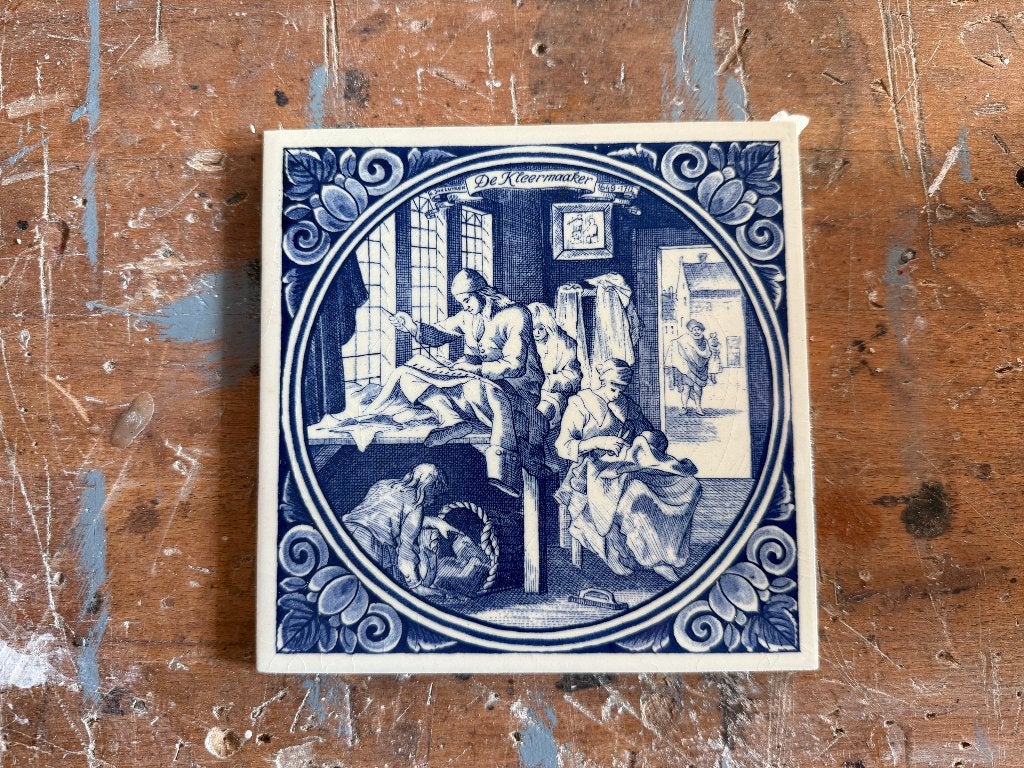 Delfts blauwe tegel – De kleermaker, Antiek en Kunst, Ophalen of Verzenden