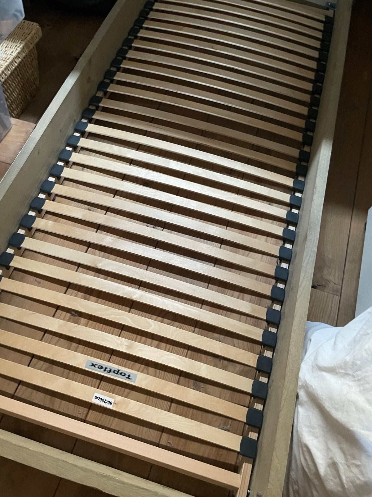 Eenpersoonsbed met lattenbodem 80x200 cm, Ophalen, Gebruikt, 80 cm, 200 cm
