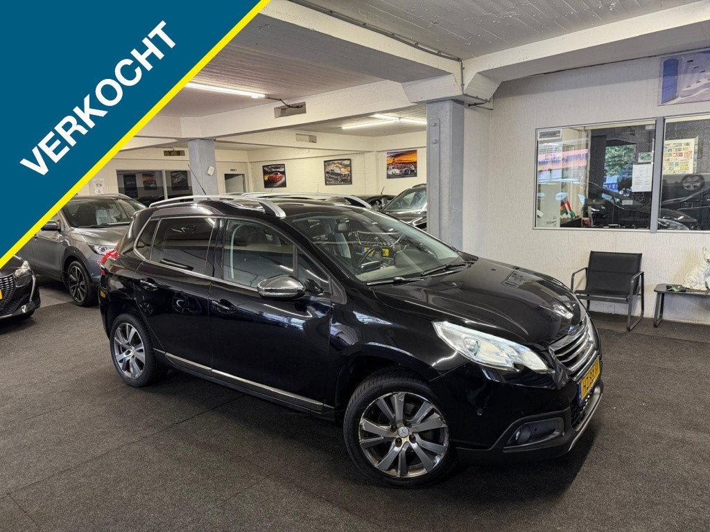 Peugeot 2008 1.2 PureTech Allure*Pano*NAP*Nwe d.riem, Auto's, 21 km/l, Gebruikt, Euro 6, 1270 kg