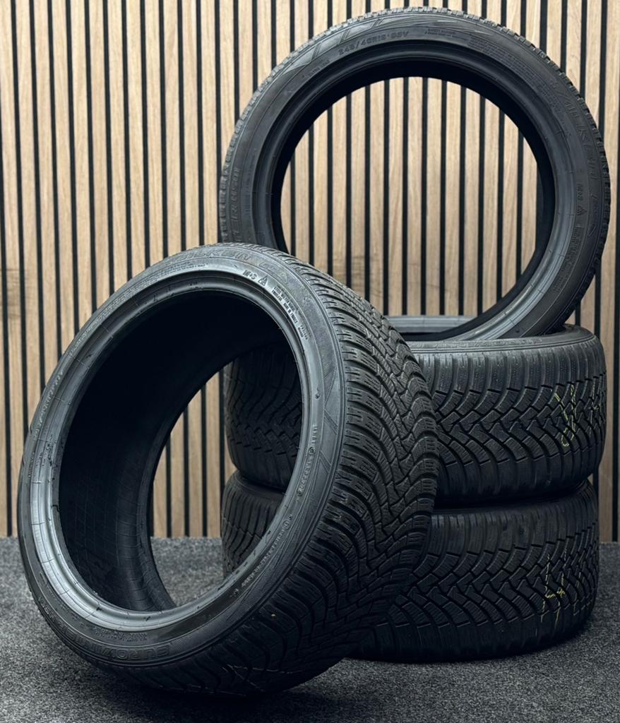 4X 245/40/19 98V Falken Eurowinter HS01 XL Winterbanden, Auto-onderdelen, Banden en Velgen, 245 mm, ., Winterbanden, .
