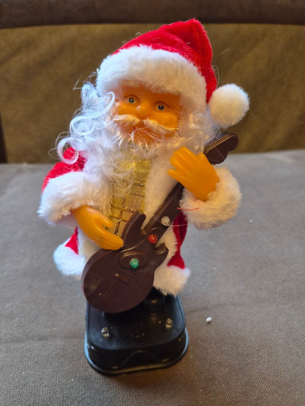 Kleine kerstman 20cm met geluid en licht, Diversen, Ophalen, Zo goed als nieuw