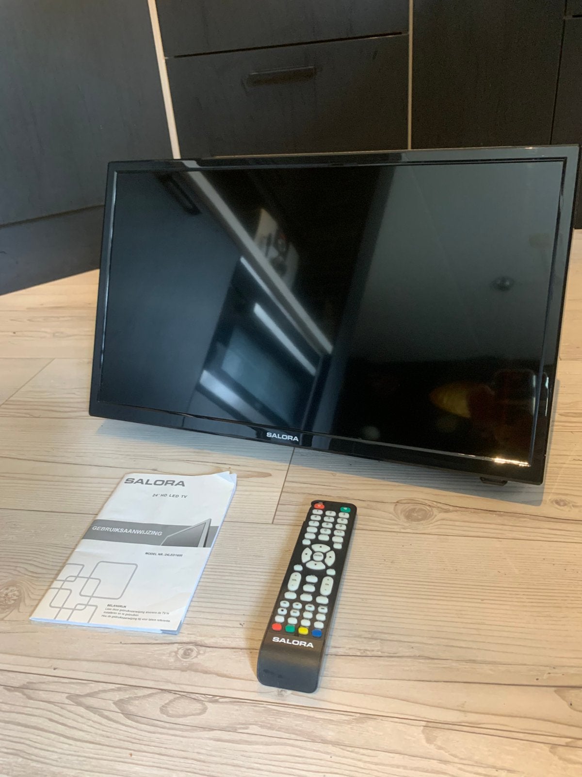 Salora tv 24 inch led, Minder dan 40 cm, Ophalen, Overige merken, Gebruikt