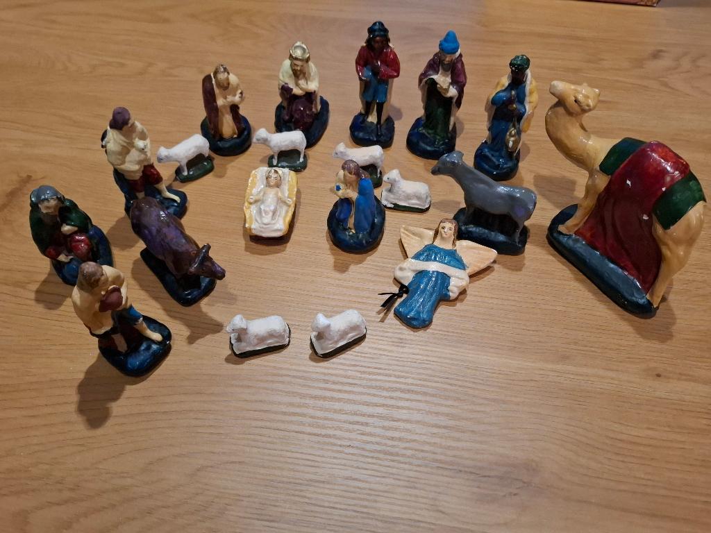 Kerststal beeldjes, Ophalen
