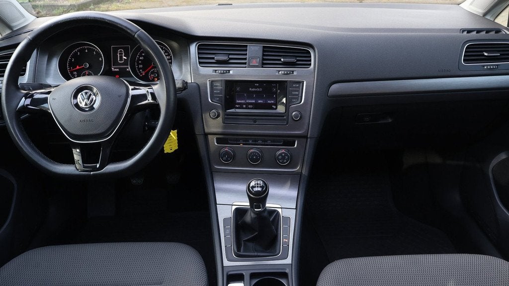 Volkswagen Golf 1.2 TSI Trendline 86PK|Pano|PDC|Schermpje|Fr, Auto's, Euro 5, Gebruikt, Zwart, 4 cilinders