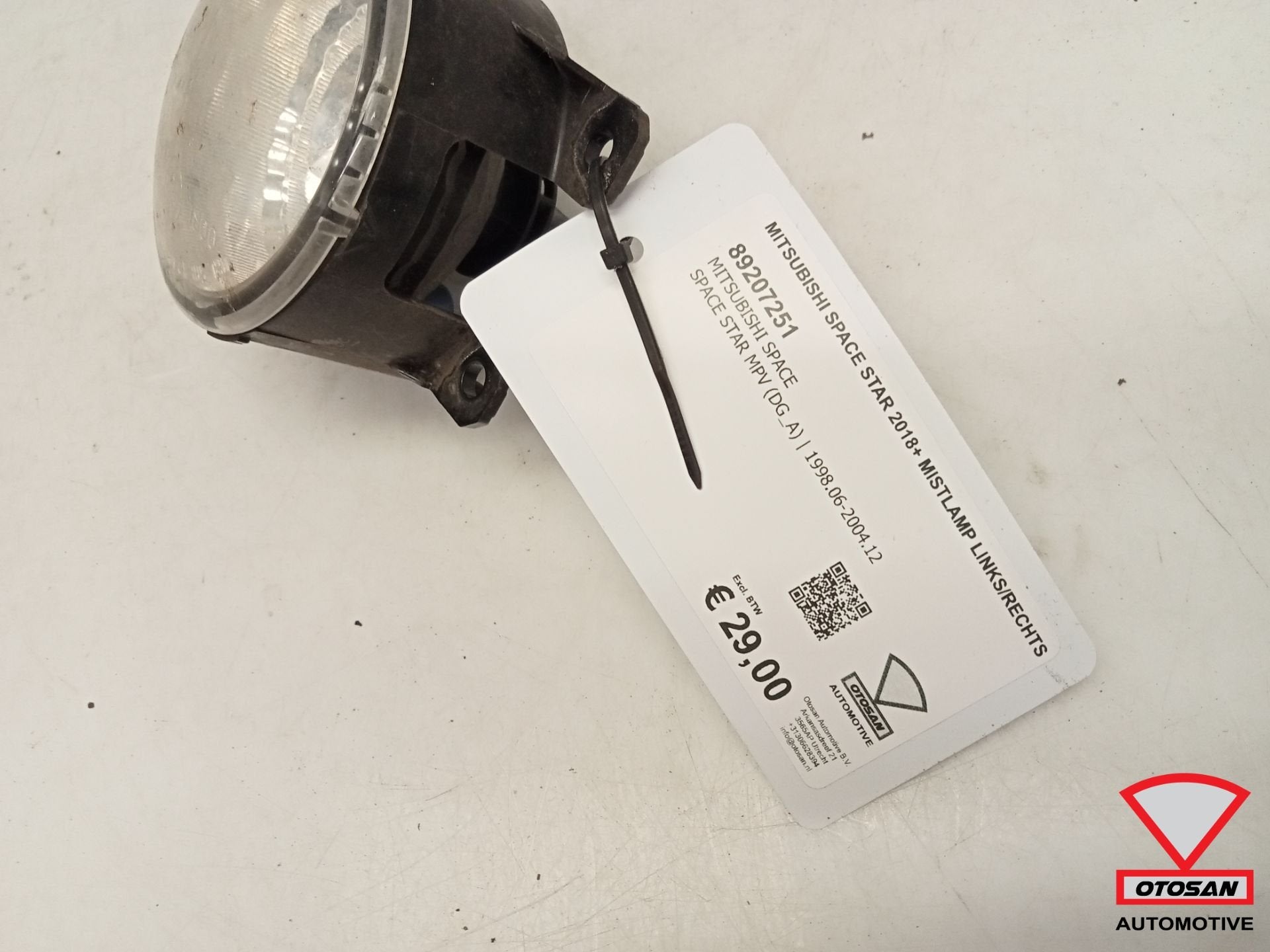 Mitsubishi Space Star 2018+ Mistlamp Links/Rechts 89207251, Auto-onderdelen, Info@mitsubishi-motors.com, Gebruikt, Mitsubishi Motors Corporation