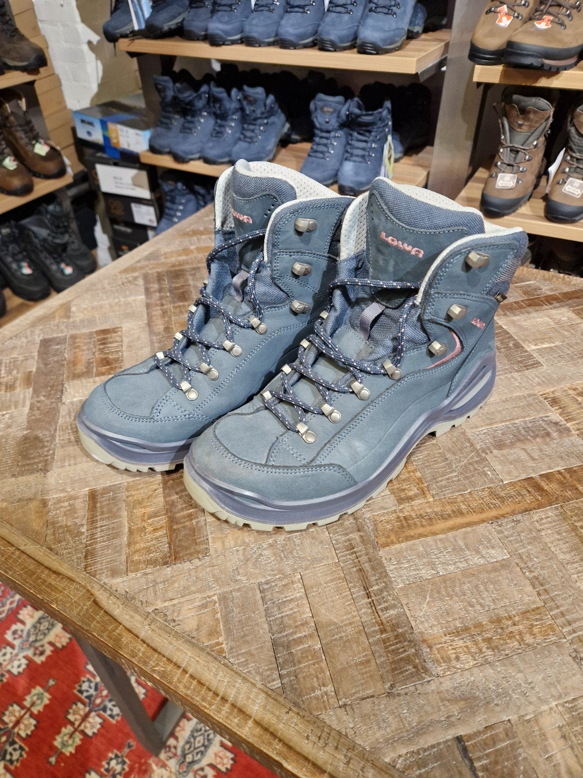Lowa renegade wandelschoenen dames 42,5, Ophalen of Verzenden, Zo goed als nieuw, Schoenen
