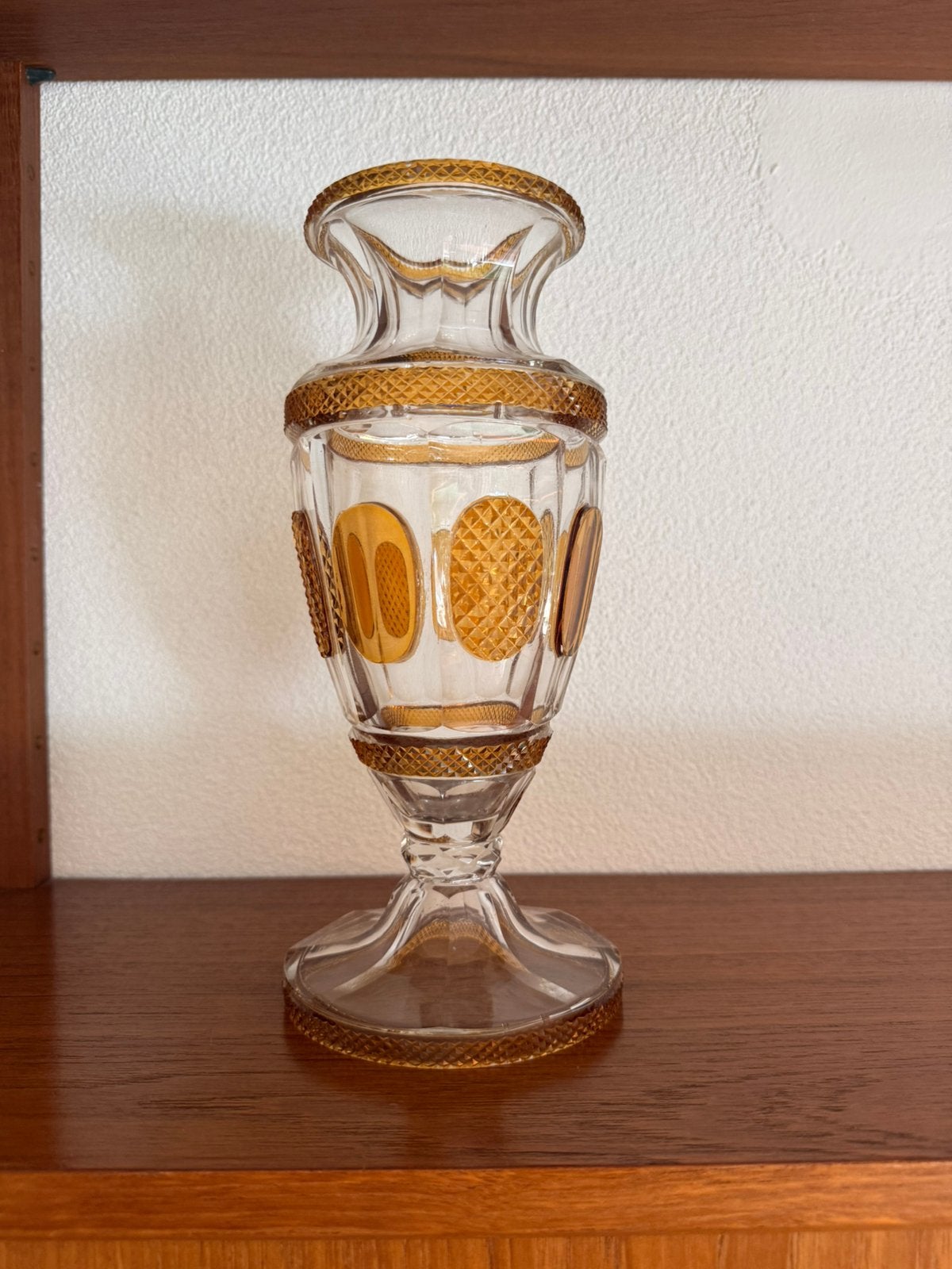 Vaas Beiers kristal glaswerk geslepen bruin antiek 1890, Ophalen of Verzenden