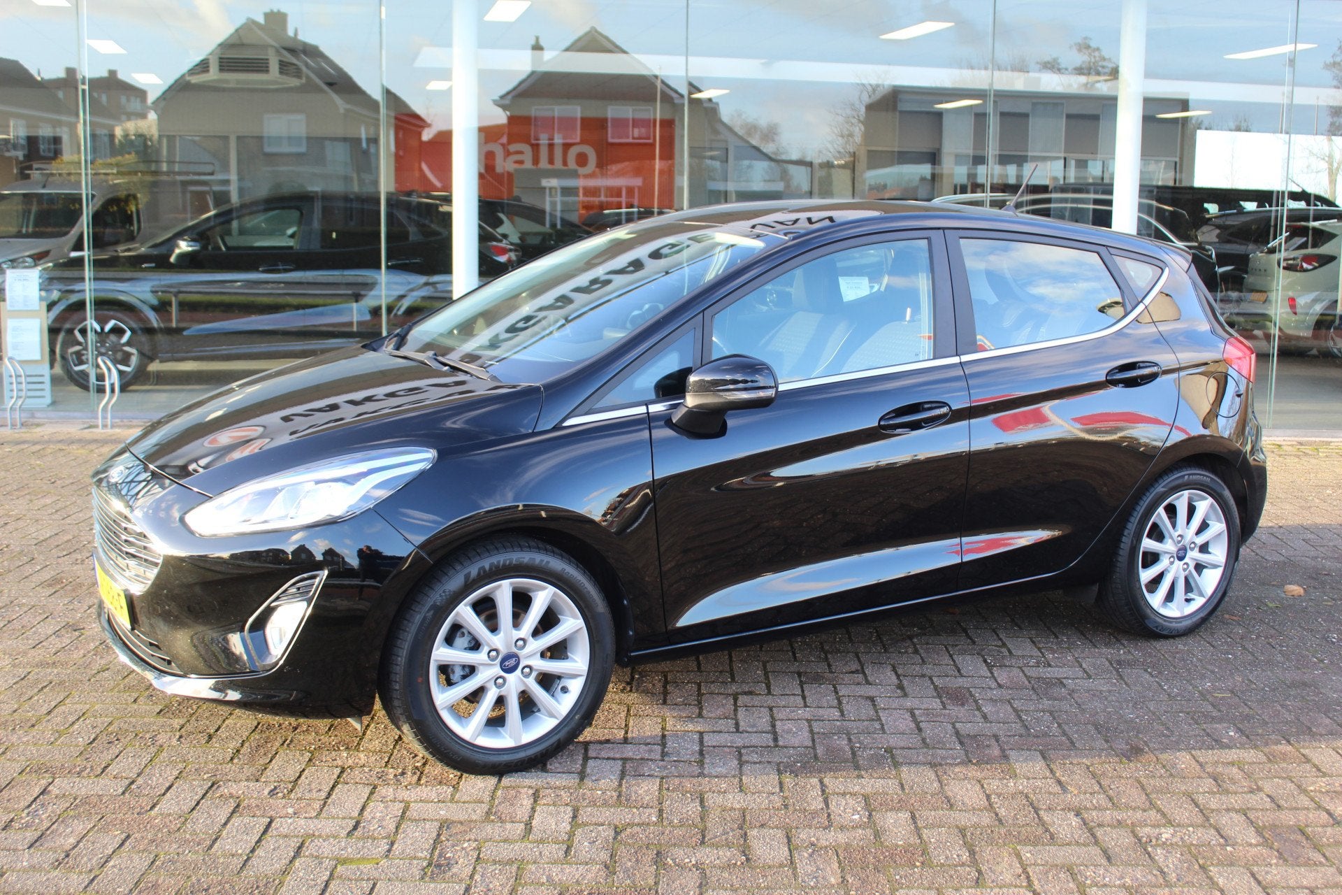 Ford Fiesta 1.0-100pk EcoBoost Titanium 5deurs Mooie en zuin, Voorwielaandrijving, 12 maanden, Gebruikt, 580 kg