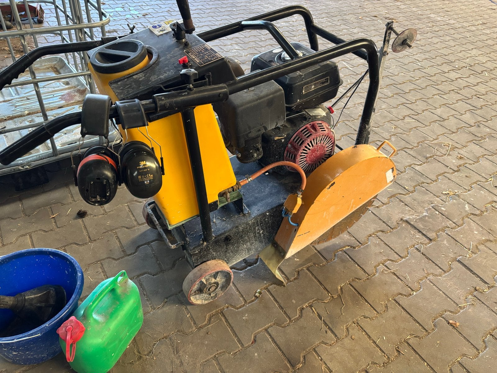 Vloerenzaag DXCUT QS455 - Krachtige betonzaag, Ophalen, Gebruikt, 70 mm of meer, Overige typen