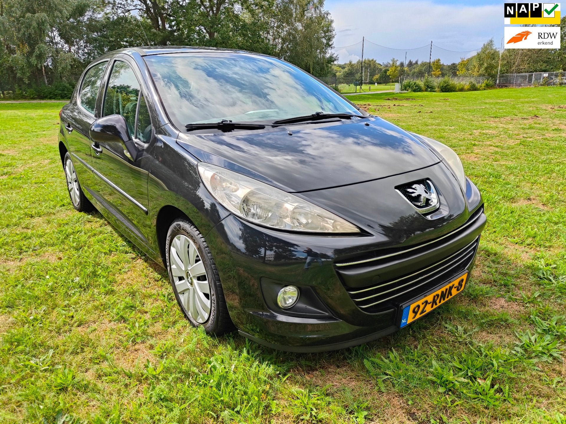Peugeot 207 1.4 VTi Millesim 200, Voorwielaandrijving, Euro 5, Gebruikt, 1064 kg