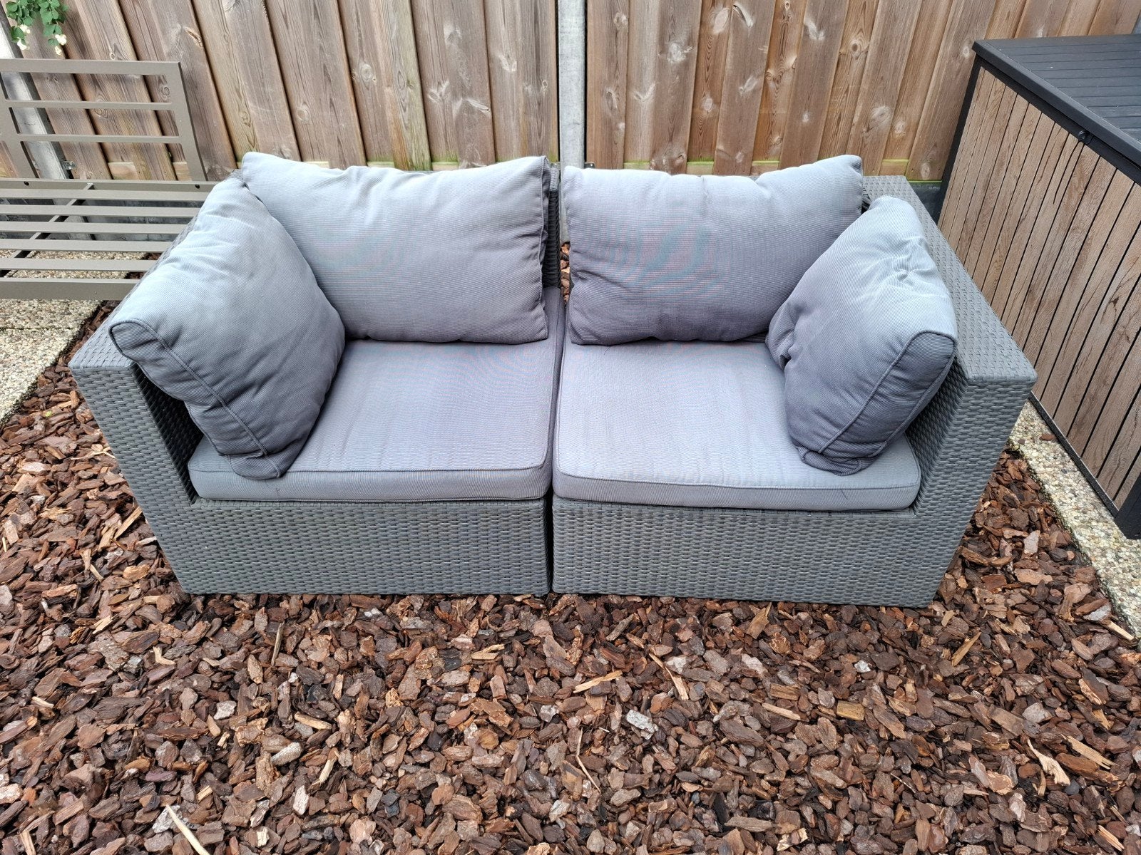 Tweezits loungebank voor in de tuin GRATIS OPHALEN, Kunststof, Gebruikt, Loungeset, Bank