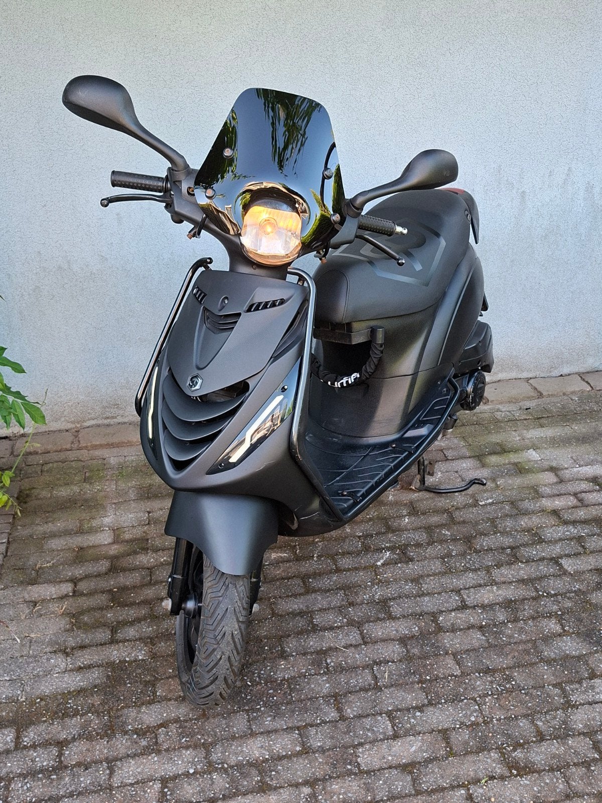 Piaggio Zip 4 takt iGet 2019, Dealeronderhouden!, Ophalen, Zip, Zo goed als nieuw, Benzine