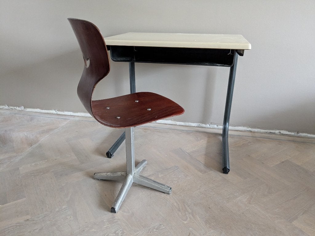 Schoolbankje met stoeltje, Ophalen, Gebruikt, Tafel(s) en Stoel(en)