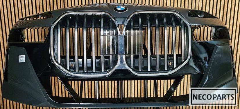 BMW 7 G70 VOORBUMPER COMPLEET ORIGINEEL ALLES LEVERBAAR!!!, Gebruikt, -, Voor, -