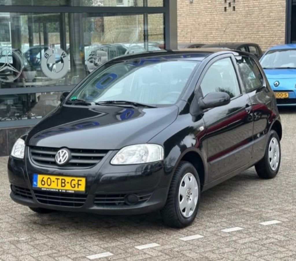 Volkswagen Fox 1.2 40KW 2006 Zwart, Auto's, Voorwielaandrijving, 4 stoelen, 1198 cc, Origineel Nederlands