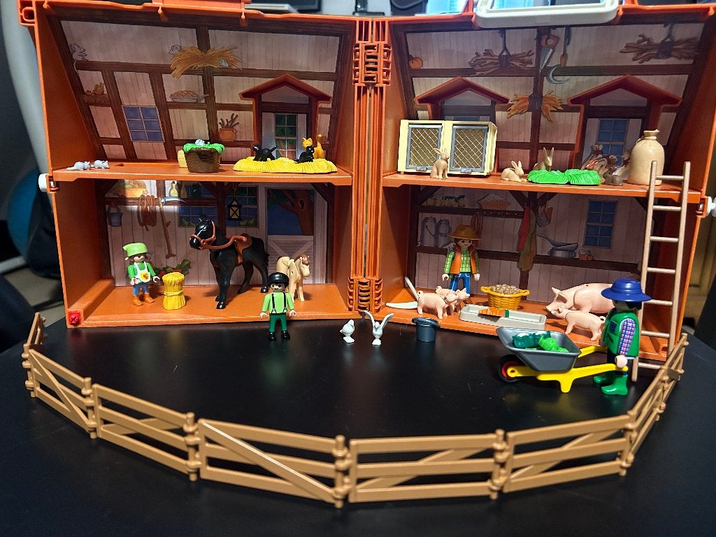 playmobil 4142, meeneem boerderij, Ophalen of Verzenden, Zo goed als nieuw, Complete set