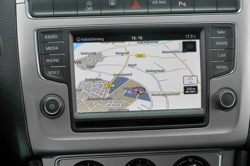 Volkswagen Polo 1.0 BlueMotion Connected Series, Voorwielaandrijving, 95 pk, Wit, Origineel Nederlands