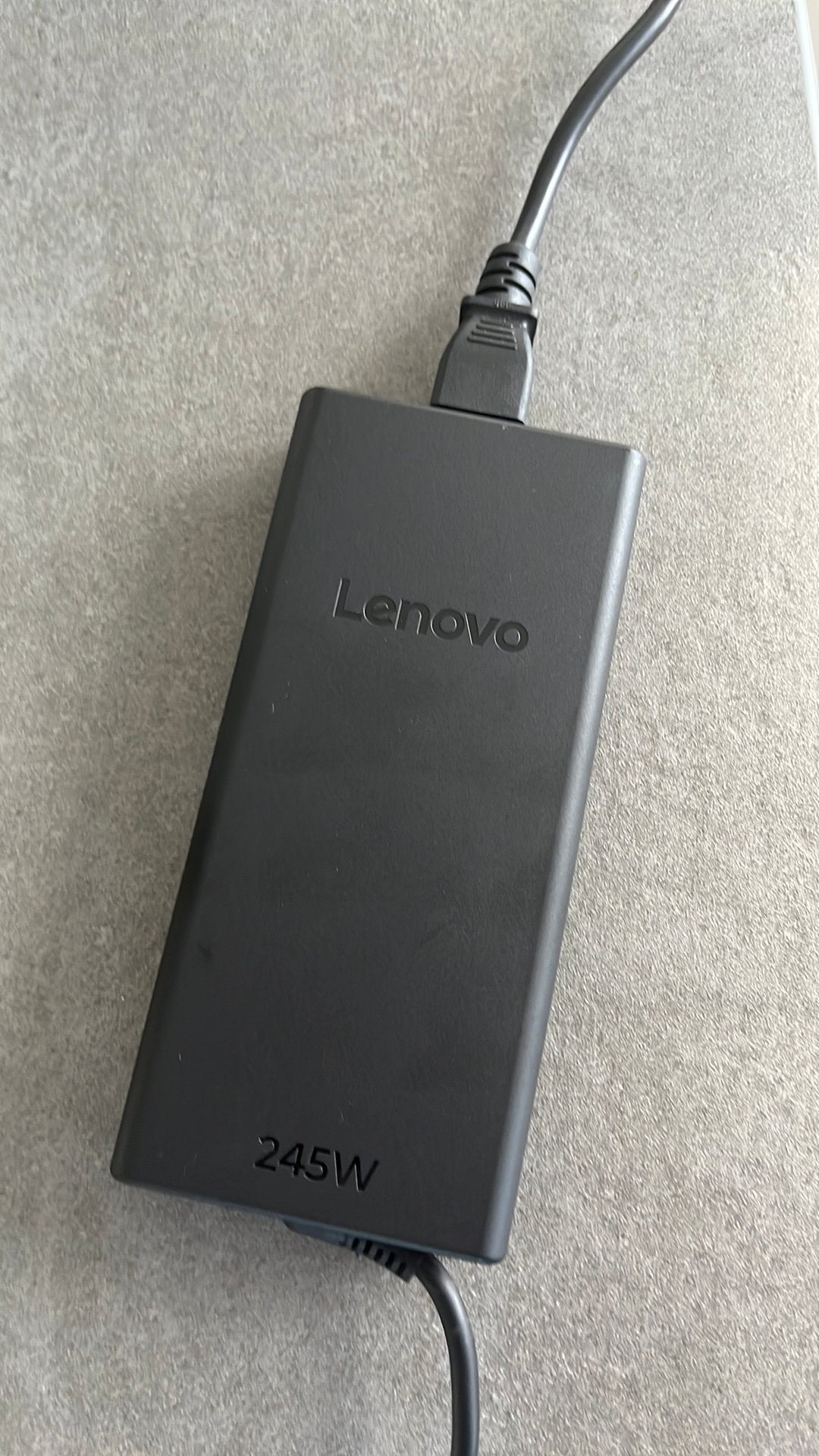 Foto 6 van Lenovo Legion 5 (gaming) laptop ZGAN