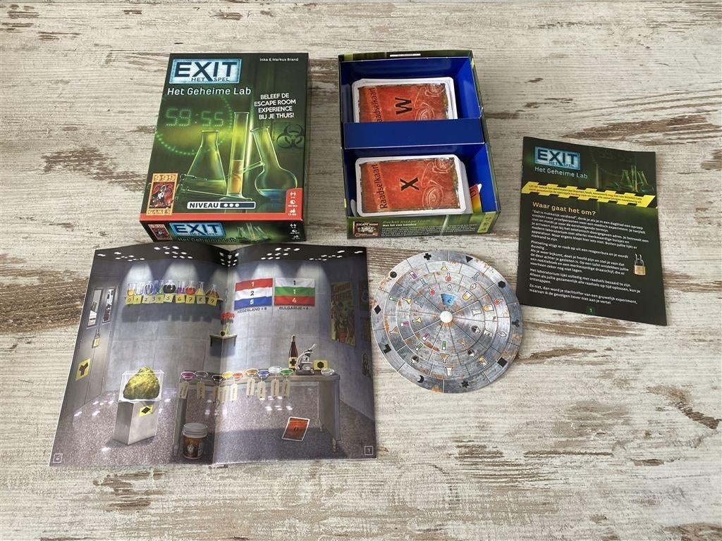 Exit het spel het geheime lab 999 games [s768]