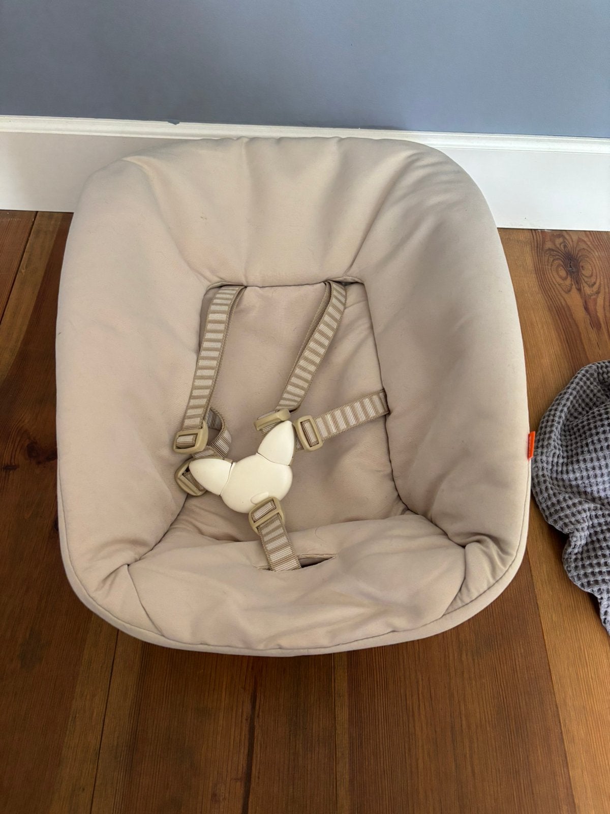 New born zitje voor trip trap, Kinderen en Baby's, Kinderstoelen, Ophalen, Zo goed als nieuw, Overige typen