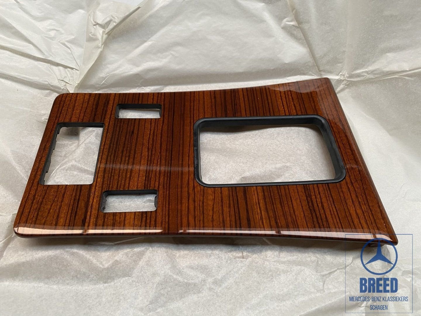 NOS Zebrano middenconsolepaneel voor Mercedes-Benz W126, Auto-onderdelen, -, Nieuw, Ophalen of Verzenden, -